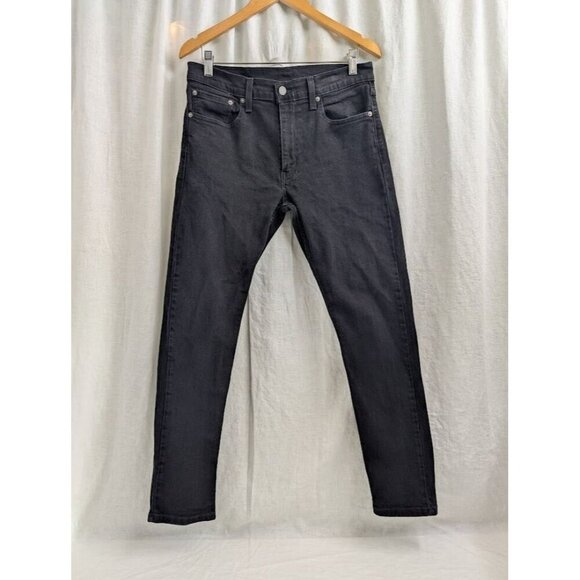Levi's Denim - Levis 512 women's 33x32 black skinny jeans 99% cotton 1% elastane A2
